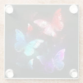 Drie gloeiende vlinders op nachtrust achtergrond glazen onderzetter (Achterkant)