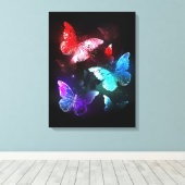 Drie gloeiende vlinders op nachtrust canvas afdruk (Insitu (Houten vloer))