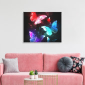 Drie gloeiende vlinders op nachtrustachtergrond canvas afdruk (Insitu (Woonkamer))