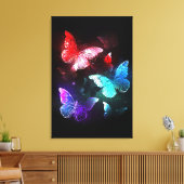 Drie gloeiende vlinders op nachtrustgrond canvas afdruk (Insitu (Woonkamer))