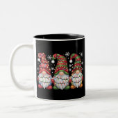 Drie Gnomen Buffalo Pset Red Kerstmis Tweekleurige Koffiemok (Links)