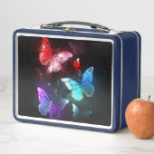 Drie golvende Butterflies op nachtachtergrond (In situ)