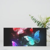 Drie golvende Butterflies op nachtachtergrond Advieskaart (Staand voorkant)