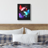 Drie golvende Butterflies op nachtachtergrond Canvas Afdruk (Insitu (Slaapkamer))