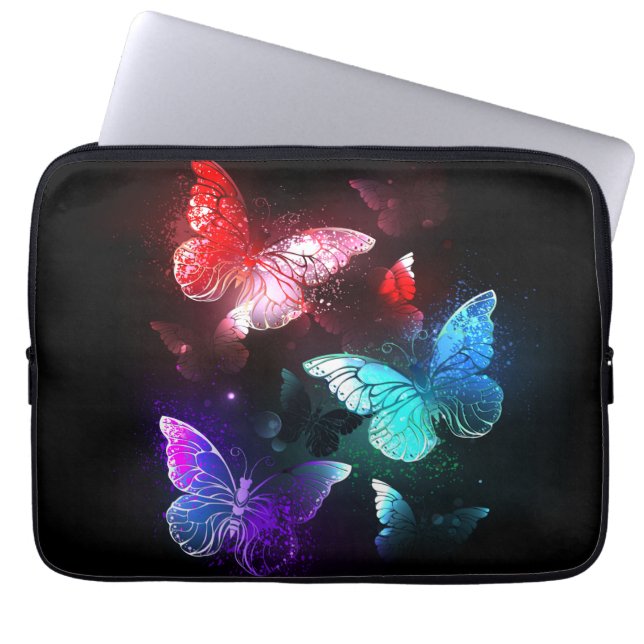 Drie golvende Butterflies op nachtachtergrond Laptop Sleeve (Voorkant)