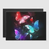 Drie golvende Butterflies op nachtachtergrond Magnetische Uitnodiging (Voorkant / Achterkant)