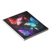 Drie golvende Butterflies op nachtachtergrond Notitieblok (Schuin)