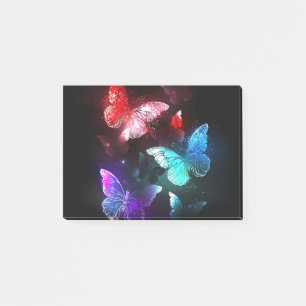 Drie golvende Butterflies op nachtachtergrond Post-it® Notes