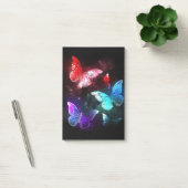 Drie golvende Butterflies op nachtachtergrond Post-it® Notes (Kantoor)