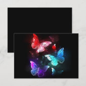 Drie golvende Butterflies op nachtachtergrond RSVP Kaartje (Voorkant / Achterkant)