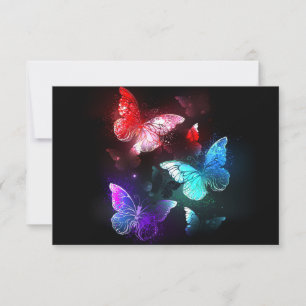 Drie golvende Butterflies op nachtachtergrond RSVP Kaartje