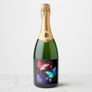 Drie golvende Butterflies op nachtachtergrond Sparkling Wijnetiket