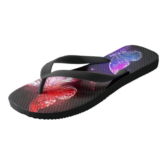 Drie golvende Butterflies op nachtachtergrond Teenslippers (Schuin)