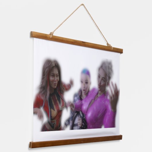 Drie Grappige Dames Hangend Wandkleed (Gebogen)
