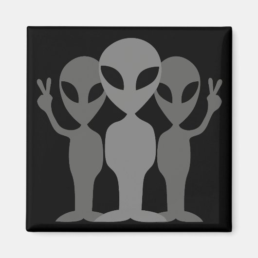 Drie grijze ruimte aliens magneet (Voorkant)