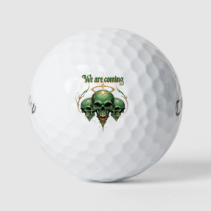 Drie groene schedels met gouden halo en felle exp golfballen