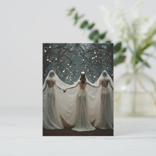 Drie heidense vrouwen briefkaart (Staand voorkant)