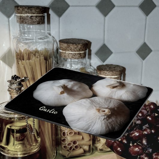 Drie Hele Kruidnagels Witte Knoflook Snijplank