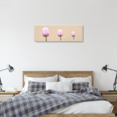 Drie Hoge Tulpen Canvas Afdruk (Insitu (Slaapkamer))