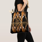 Drie impala's drink 's nachts samen tote bag (Dichtbij)