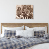 Drie Indische Braves, gefotografeerd door de Royal Canvas Afdruk (Insitu (Slaapkamer))