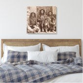 Drie Indische Braves, gefotografeerd door de Royal Canvas Afdruk (Insitu (Slaapkamer))
