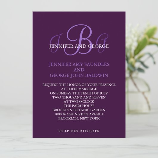 Drie Initialen Weddenschap Uitnodiging Paars Mauve (Staand voorkant)
