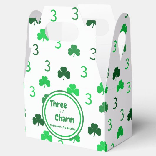 Drie is een charme St Patrick's Day 3e verjaardag Bedankdoosjes (Geopend)