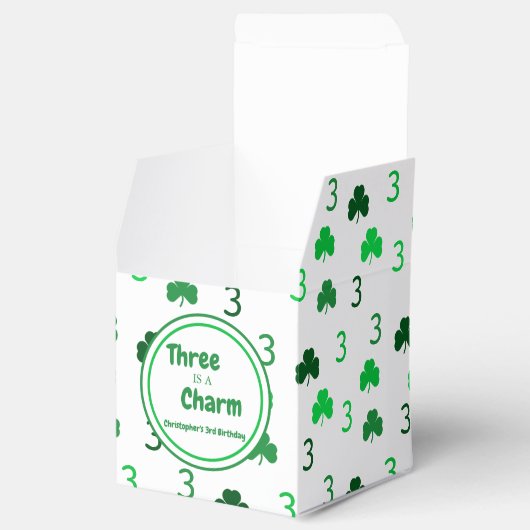 Drie is een charme St Patrick's Day 3e verjaardag Bedankdoosjes (Geopend)