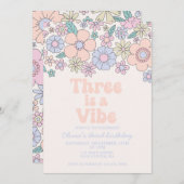 Drie is een Vibe Retro Floral derde verjaardag Kaart (Voorkant / Achterkant)