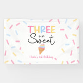 Drie is zo lief ijs 3e verjaardagsfeest spandoek (Horizontaal)