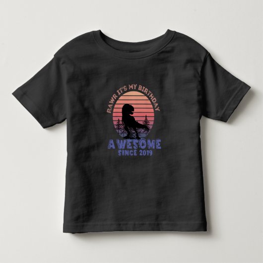 Drie jaar oud, omdat het mijn verjaardag is T-S Kinder Shirts (Voorkant)