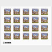 Drie jonge vrouwen in traditionele kleding vierkante sticker (Vel)