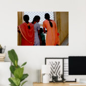 Drie jonge vrouwen poster (Thuiskantoor)
