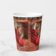 Drie katjes in een Kerst Sock Papieren Bekers