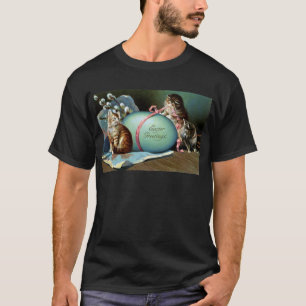 Drie katten en grote blauwe paaseieren t-shirt