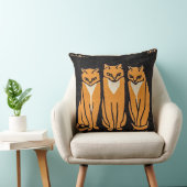 Drie katten van Julie de Graag Kussen (Stoel)