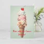 Drie keer leuke ijs-sundae verjaardagskaart kaart (Staand voorkant)