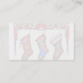 Drie kerstsokken die van de schoorsteen hangen voo visitekaartje (Achterkant)