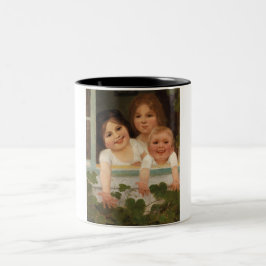 Drie kinderen aan het raam tweekleurige koffiemok