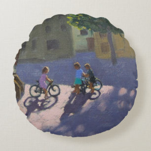 Drie kinderen met fietsen Spanje Rond Kussen