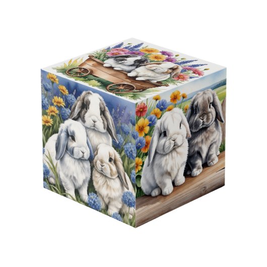 Drie kleine luipkonijnen kubus (Voorkant hoekig)