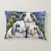 Drie kleine luskonijntjes accent kussen (Achterkant)