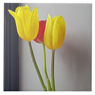 Drie kleurrijke tulpen keramische tegel tegeltje