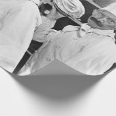 Drie koks houden taarten vast voor een gevecht in  cadeaupapier (Hoek)