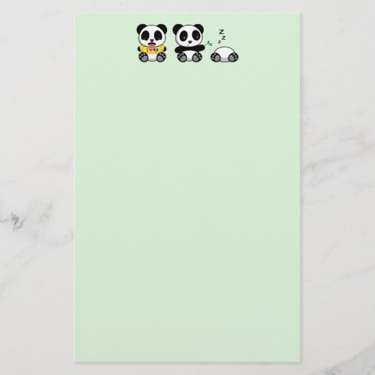 Drie Kute Little Pandas op Green Briefpapier (Voorkant)