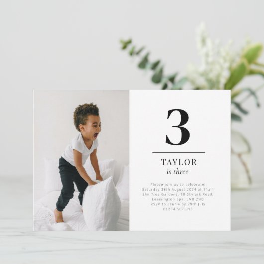 Drie Landschapsfoto Uitnodiging (Staand voorkant)