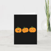Drie leuke pompoenen voor kinderen halloween en he kaart (Voorkant)