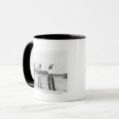 Drie mannen lassoing. mok (Voorkant links)