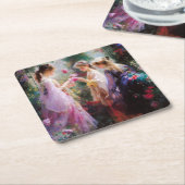 Drie meisjes spelen in een tuin kartonnen onderzetters (Schuin)